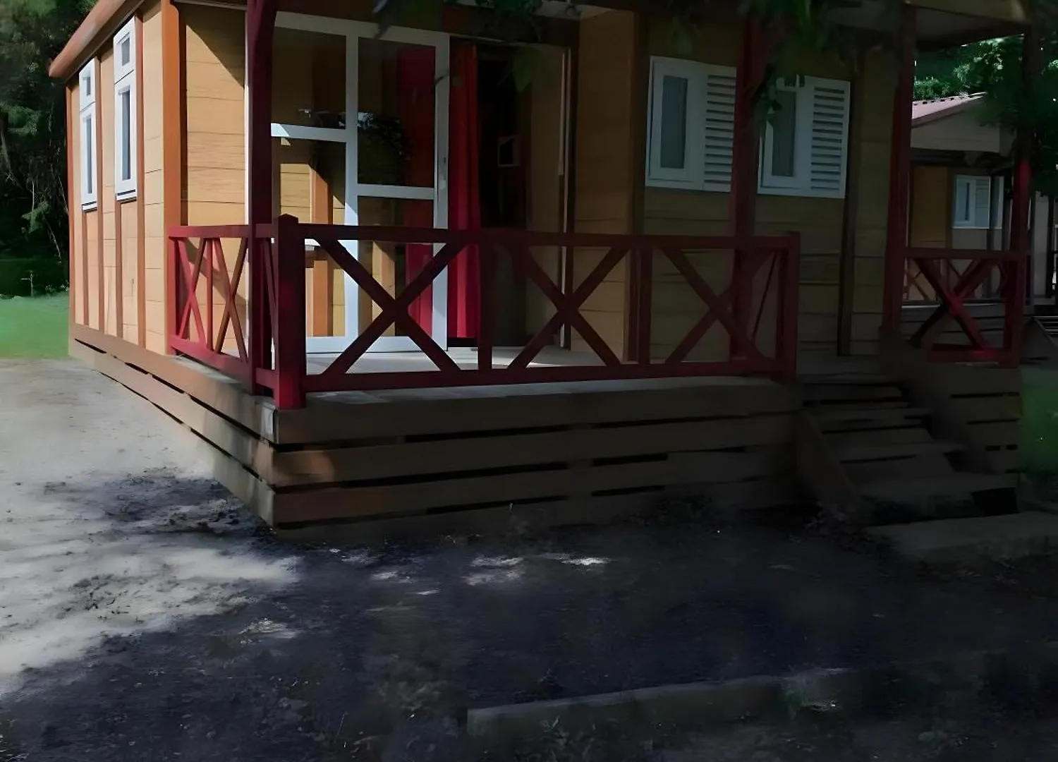 Сasa de vacaciones Chalets Camping Lacs D'Armagnac Bretagne-d'Armagnac